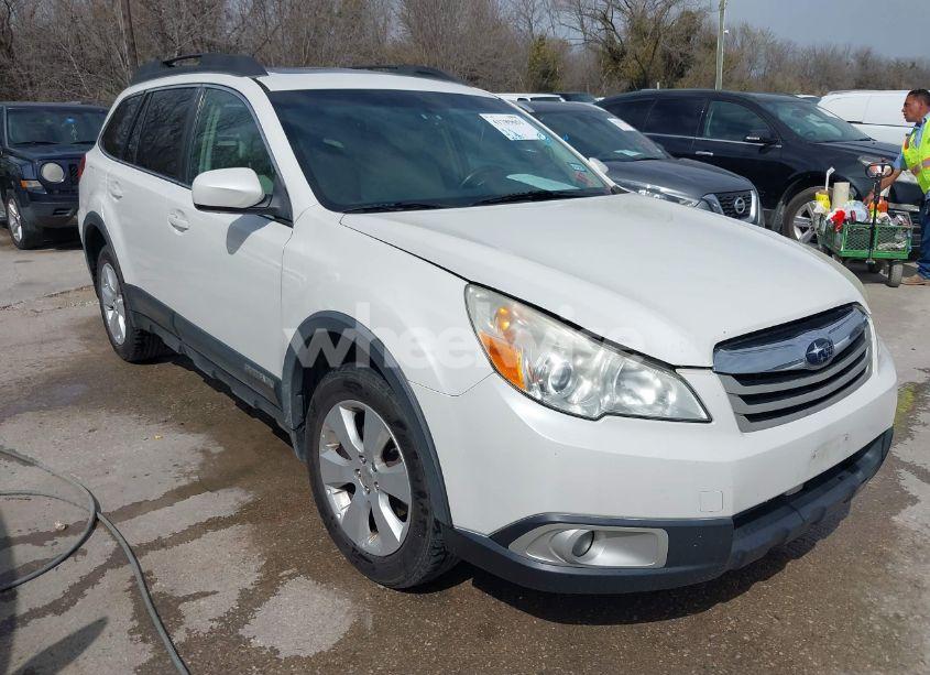 2012 Subaru Outback 2.5I PREMIUM (VIN 4S4BRBGC3C3208656) main photo