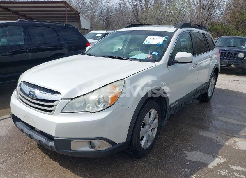 Photo 2 of 2012 Subaru Outback 2.5I PREMIUM (VIN 4S4BRBGC3C3208656)