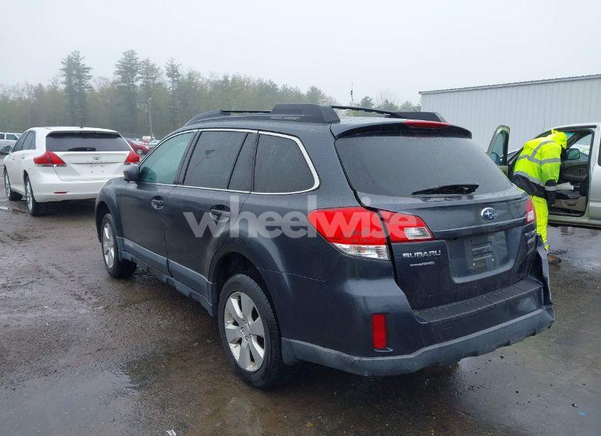 Photo 3 of 2011 Subaru Outback 2.5I PREMIUM (VIN 4S4BRBGC4B3331381)