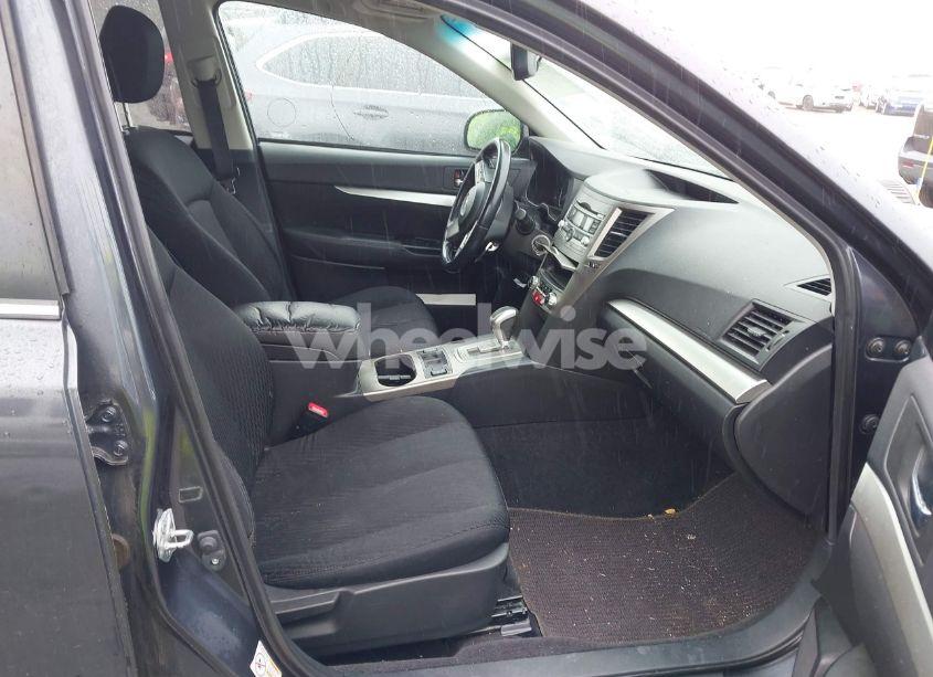 Photo 5 of 2011 Subaru Outback 2.5I PREMIUM (VIN 4S4BRBGC4B3331381)