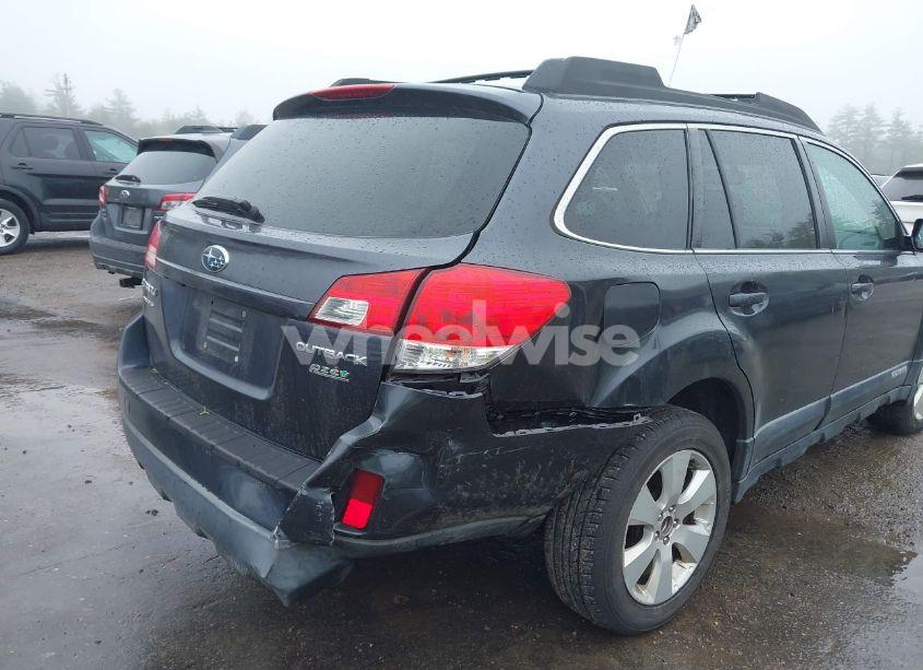 Photo 6 of 2011 Subaru Outback 2.5I PREMIUM (VIN 4S4BRBGC4B3331381)