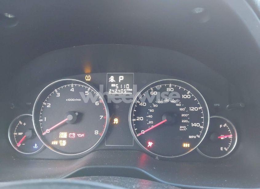 Photo 7 of 2013 Subaru Outback 2.5I PREMIUM (VIN 4S4BRBGC4D3308007)