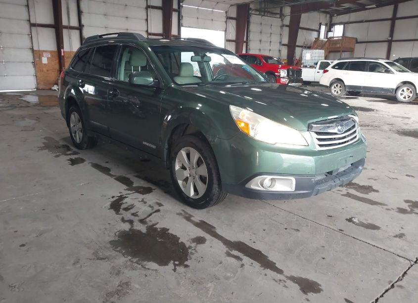 2010 Subaru Outback 2.5I PREMIUM (VIN 4S4BRBGC5A3345921) main photo