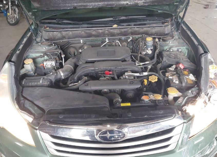 Photo 10 of 2010 Subaru Outback 2.5I PREMIUM (VIN 4S4BRBGC5A3345921)