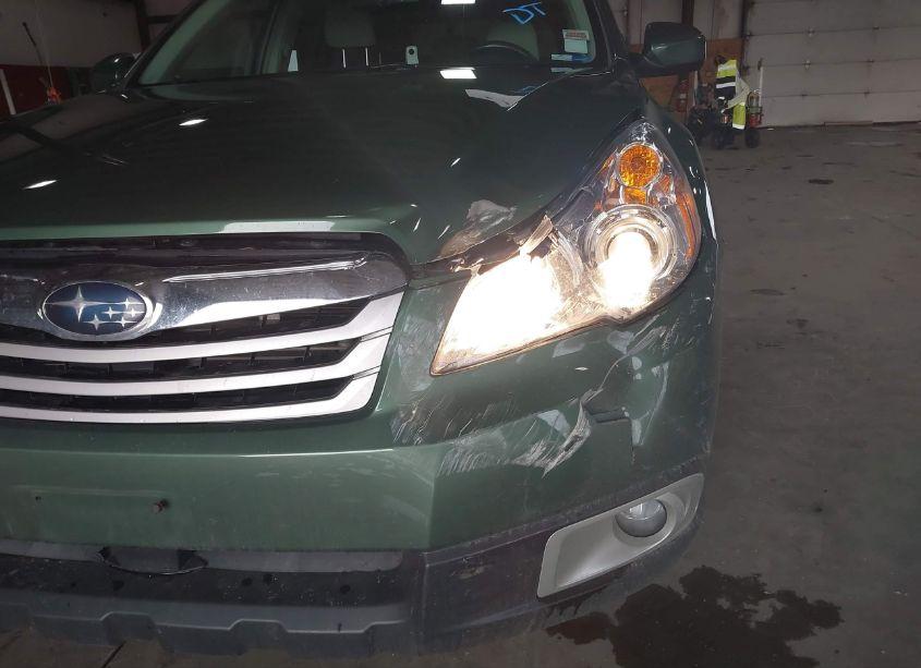Photo 6 of 2010 Subaru Outback 2.5I PREMIUM (VIN 4S4BRBGC5A3345921)