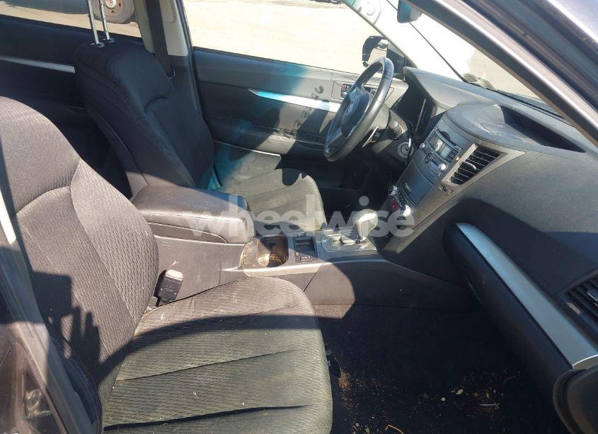 Photo 5 of 2011 Subaru Outback 2.5I PREMIUM (VIN 4S4BRBGC5B3330126)