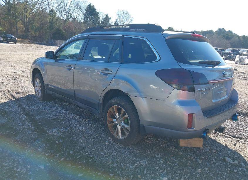Photo 3 of 2011 Subaru Outback 2.5I PREMIUM (VIN 4S4BRBGC6B3313982)