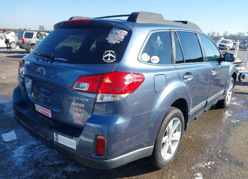 Photo 4 of 2013 Subaru Outback 2.5I PREMIUM (VIN 4S4BRBGC6D3268433)