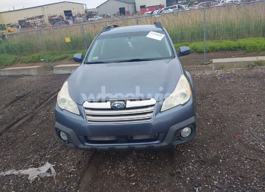 Photo 12 of 2013 Subaru Outback 2.5I PREMIUM (VIN 4S4BRBGC6D3282123)