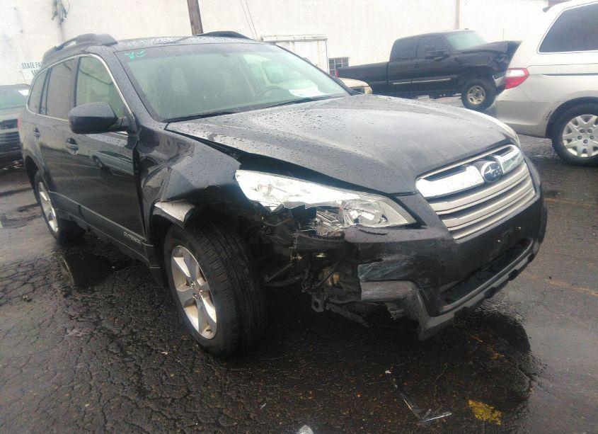 2013 Subaru Outback 2.5I PREMIUM (VIN 4S4BRBGC6D3293879) main photo