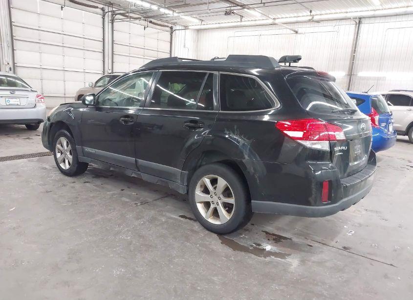 Photo 3 of 2013 Subaru Outback 2.5I PREMIUM (VIN 4S4BRBGC7D3322029)