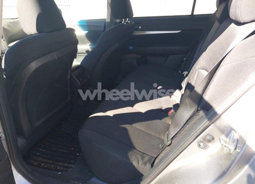 Photo 8 of 2010 Subaru Outback 2.5I PREMIUM (VIN 4S4BRBGC9A3381515)