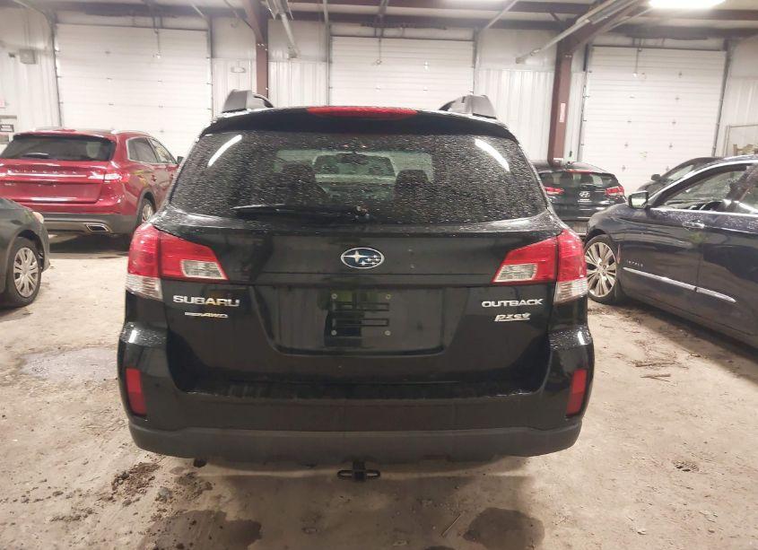 Photo 16 of 2013 Subaru Outback 2.5I PREMIUM (VIN 4S4BRBGC9D3238603)