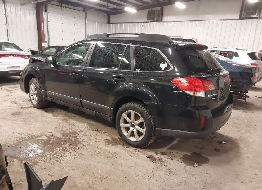 Photo 3 of 2013 Subaru Outback 2.5I PREMIUM (VIN 4S4BRBGC9D3238603)