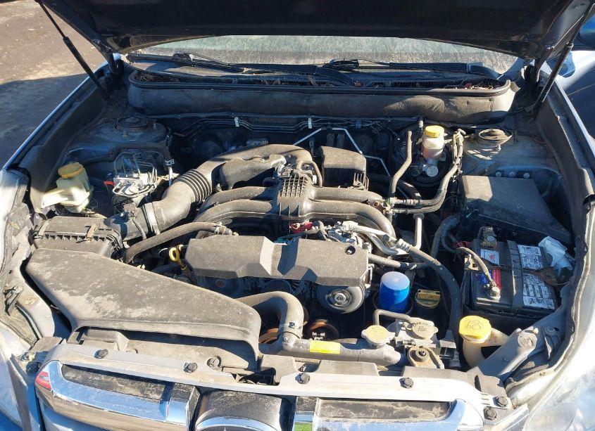Photo 10 of 2013 Subaru Outback 2.5I PREMIUM (VIN 4S4BRBGC9D3309489)