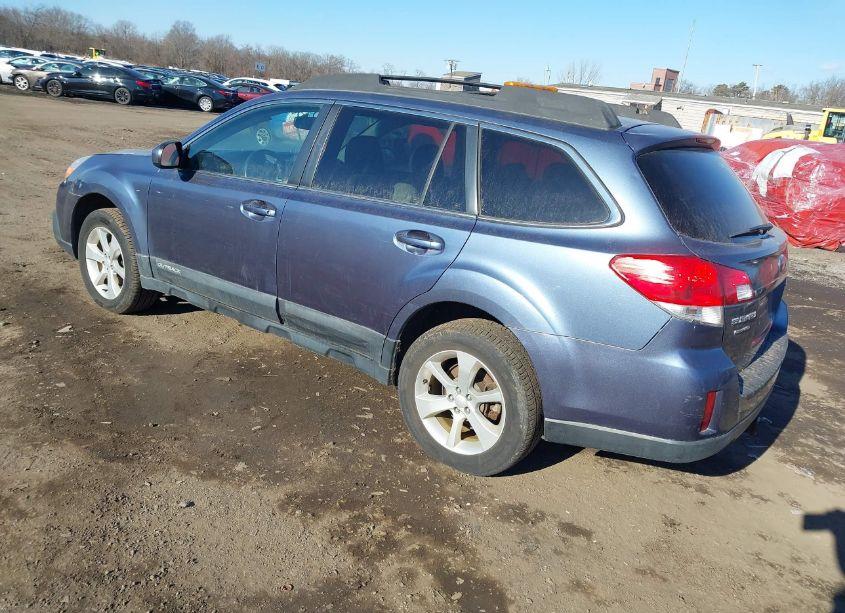 Photo 3 of 2013 Subaru Outback 2.5I PREMIUM (VIN 4S4BRBGC9D3309489)