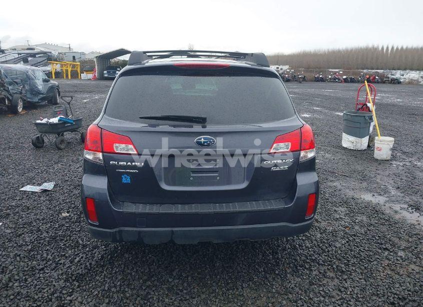 Photo 16 of 2013 Subaru Outback 2.5I PREMIUM (VIN 4S4BRBGC9D3315258)