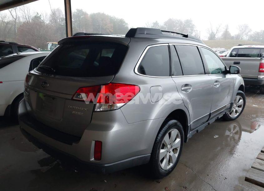 Photo 4 of 2011 Subaru Outback 2.5I PREMIUM (VIN 4S4BRBGCXB3406942)