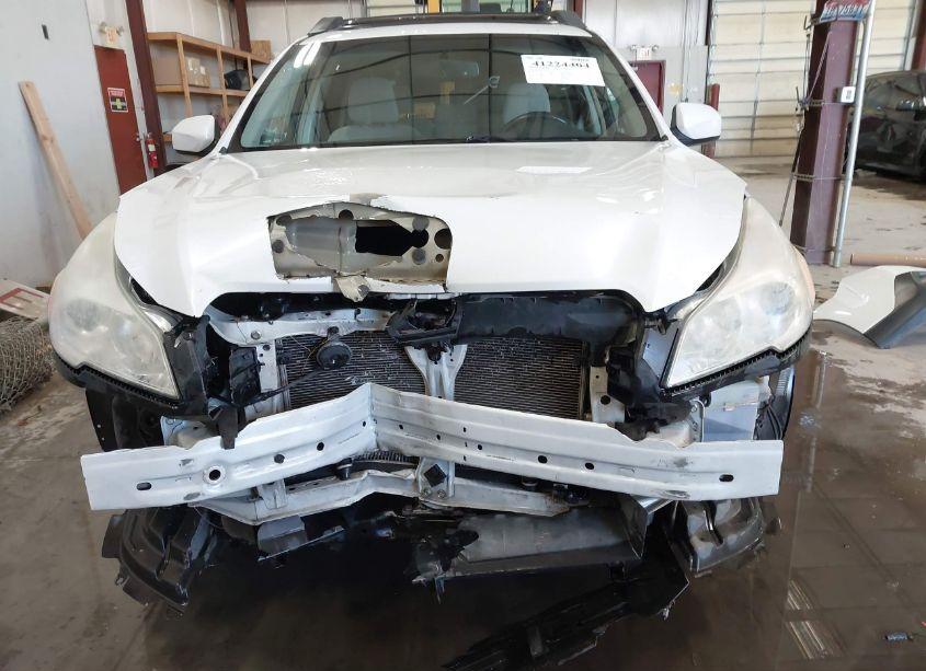 Photo 6 of 2013 Subaru Outback 2.5I PREMIUM (VIN 4S4BRBGCXD3282626)