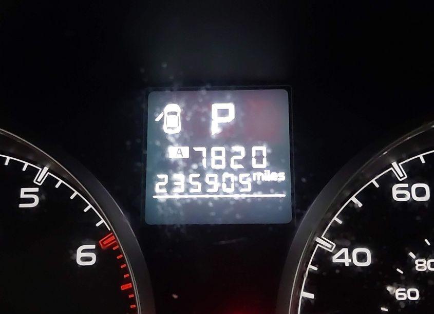 Photo 7 of 2013 Subaru Outback 2.5I PREMIUM (VIN 4S4BRBGCXD3282626)