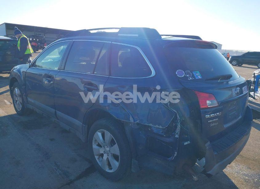 Photo 6 of 2010 Subaru Outback 2.5I PREMIUM (VIN 4S4BRBHC2A3380088)