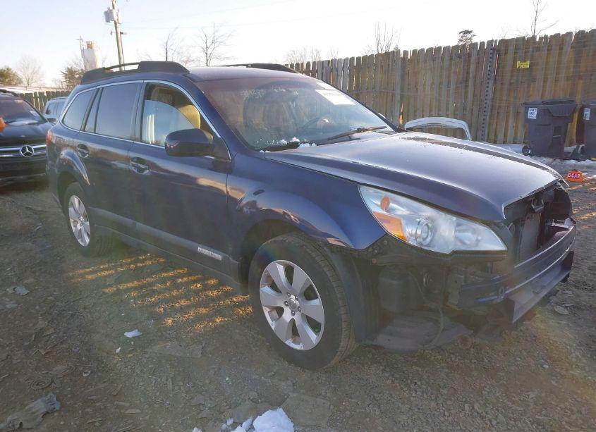 2011 Subaru Outback 2.5I PREMIUM (VIN 4S4BRBHC8B3398841) main photo