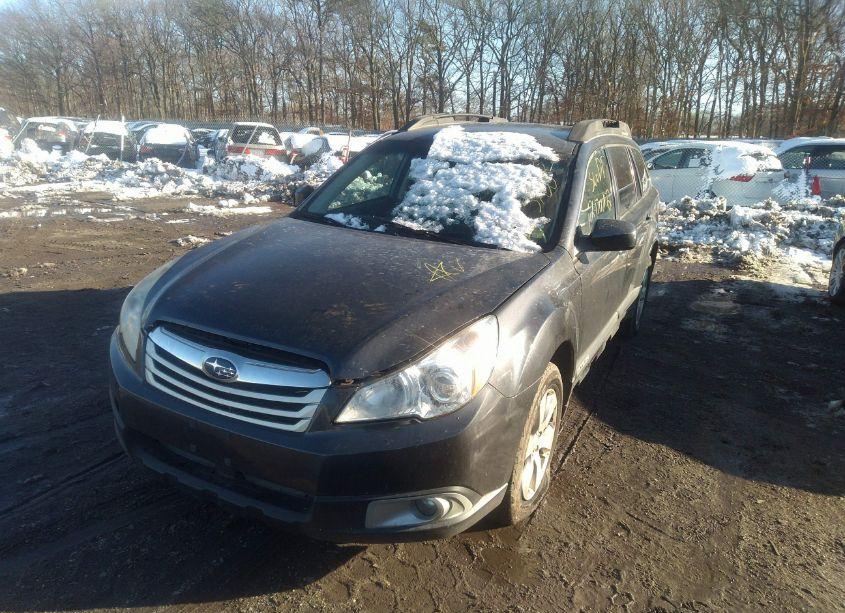 Photo 6 of 2010 Subaru Outback 2.5I LIMITED (VIN 4S4BRBJC0A3383338)