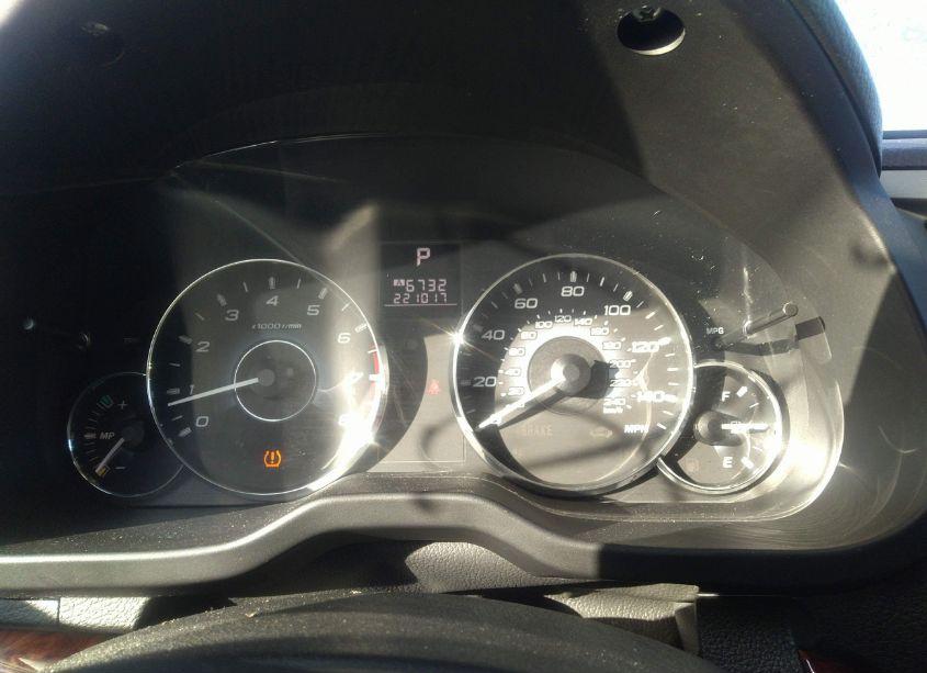 Photo 7 of 2010 Subaru Outback 2.5I LIMITED (VIN 4S4BRBJC0A3383338)