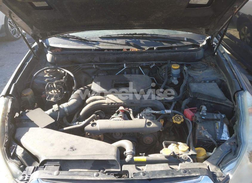 Photo 10 of 2010 Subaru Outback 2.5I LIMITED (VIN 4S4BRBJC1A3364832)