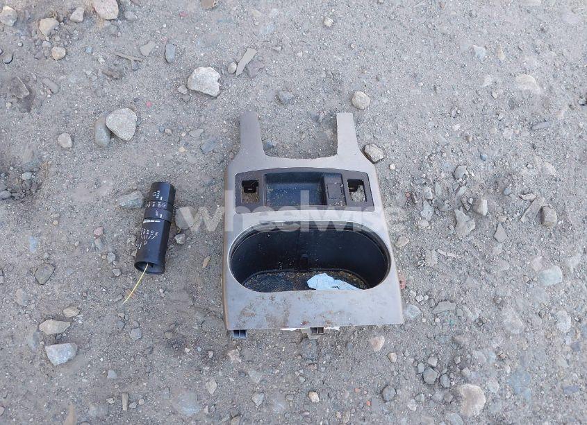 Photo 11 of 2010 Subaru Outback 2.5I LIMITED (VIN 4S4BRBJC1A3364832)