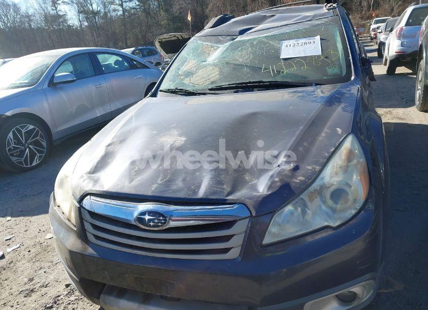 Photo 12 of 2010 Subaru Outback 2.5I LIMITED (VIN 4S4BRBJC1A3364832)