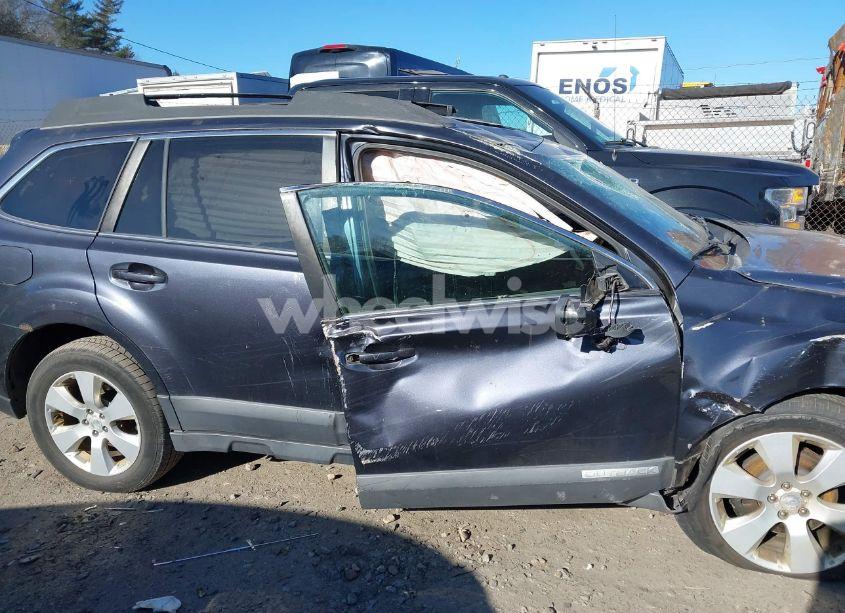 Photo 13 of 2010 Subaru Outback 2.5I LIMITED (VIN 4S4BRBJC1A3364832)
