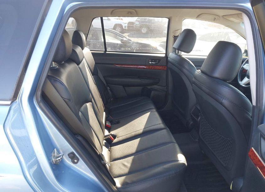 Photo 8 of 2010 Subaru Outback 2.5I LIMITED (VIN 4S4BRBJC3A3344288)