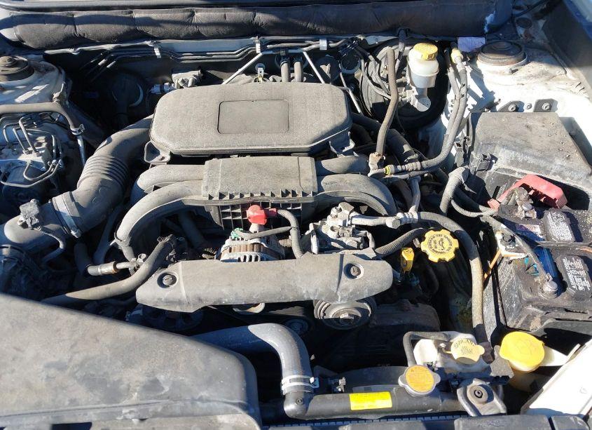 Photo 10 of 2011 Subaru Outback 2.5I LIMITED (VIN 4S4BRBJC4B3434261)