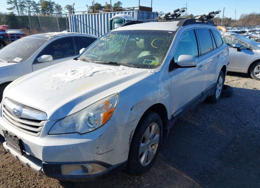 Photo 2 of 2011 Subaru Outback 2.5I LIMITED (VIN 4S4BRBJC4B3434261)