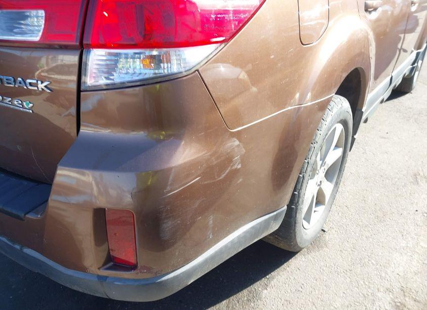 Photo 18 of 2013 Subaru Outback 2.5I LIMITED (VIN 4S4BRBJC4D3206179)