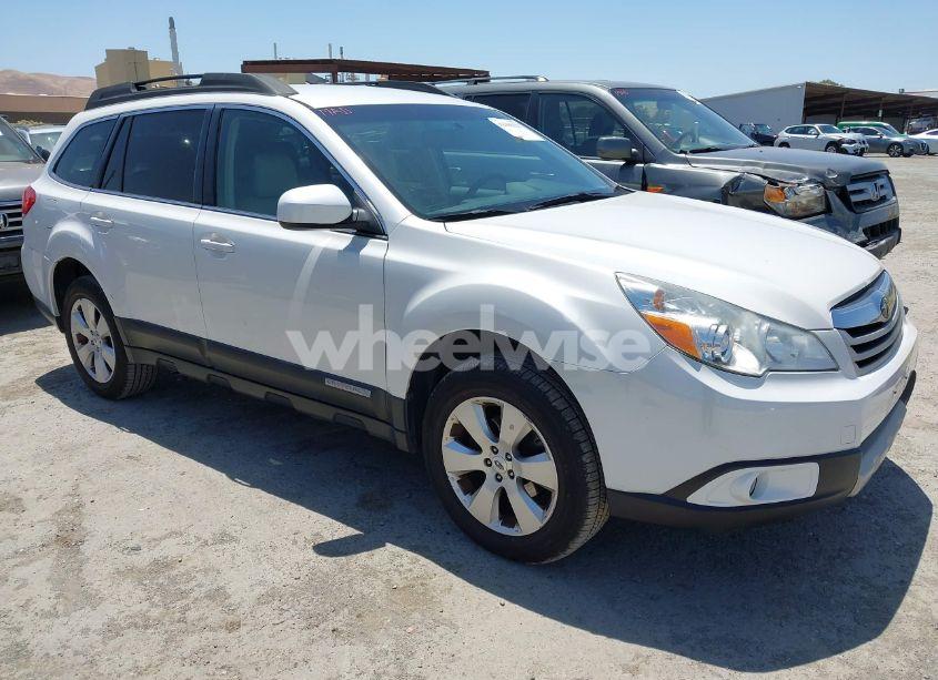2012 Subaru Outback 2.5I LIMITED (VIN 4S4BRBJC5C3243434) main photo