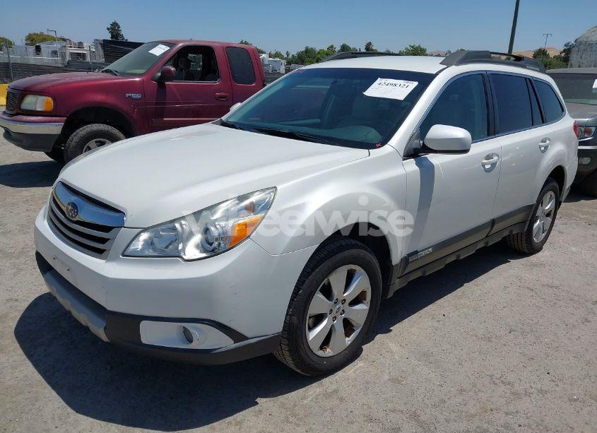 Photo 2 of 2012 Subaru Outback 2.5I LIMITED (VIN 4S4BRBJC5C3243434)