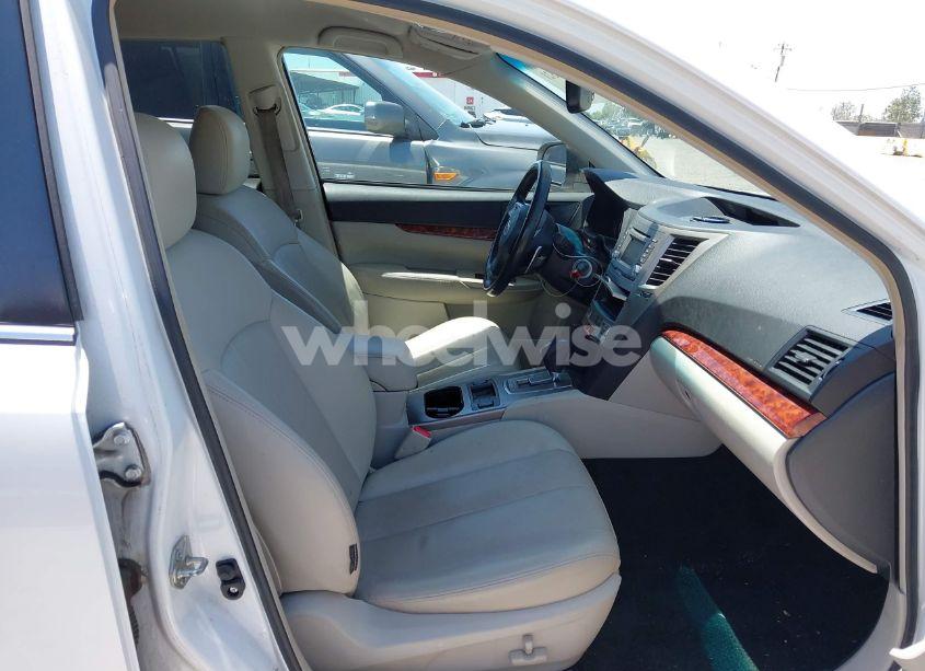 Photo 5 of 2012 Subaru Outback 2.5I LIMITED (VIN 4S4BRBJC5C3243434)