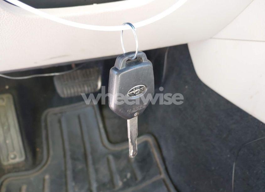 Photo 11 of 2010 Subaru Outback 2.5I LIMITED (VIN 4S4BRBJC8A3317751)