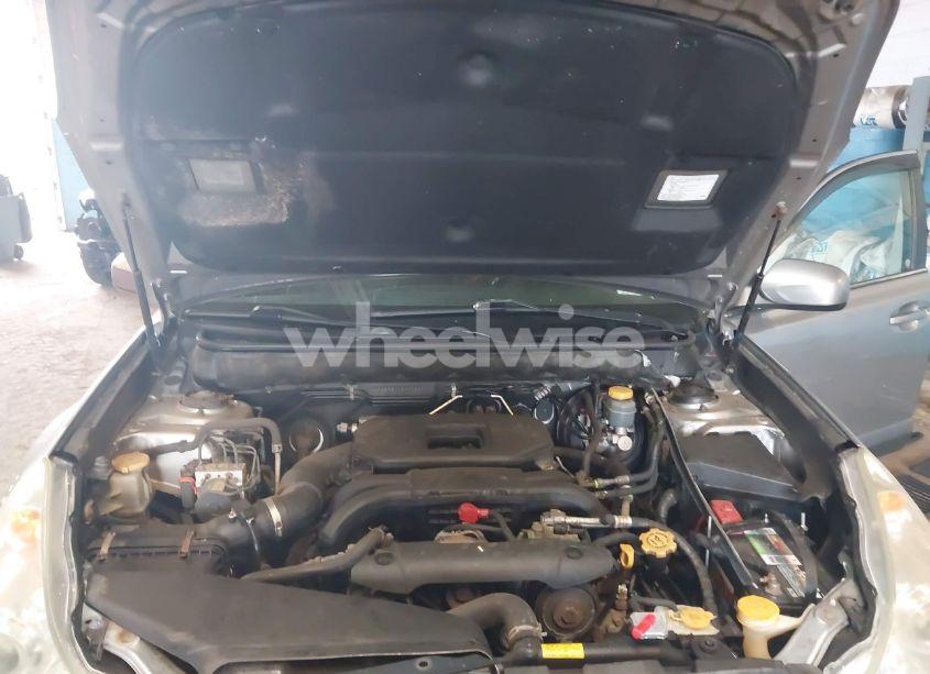 Photo 10 of 2010 Subaru Outback 2.5I LIMITED (VIN 4S4BRBJC8A3385399)