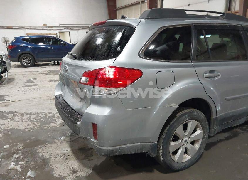 Photo 11 of 2012 Subaru Outback 2.5I LIMITED (VIN 4S4BRBJC8C3200870)