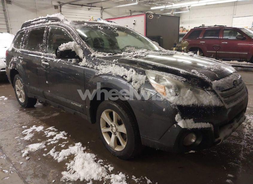 2013 Subaru Outback 2.5I LIMITED (VIN 4S4BRBJC8D3201633) main photo