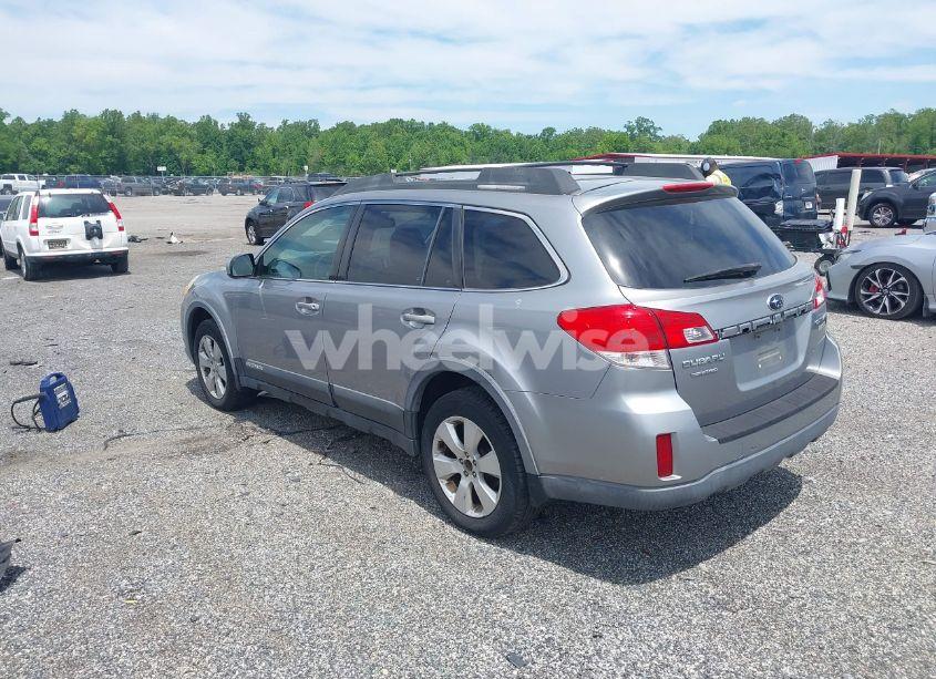 Photo 3 of 2010 Subaru Outback 2.5I LIMITED (VIN 4S4BRBKC0A3318326)