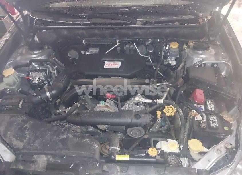 Photo 10 of 2011 Subaru Outback 2.5I LIMITED (VIN 4S4BRBKC0B3350159)