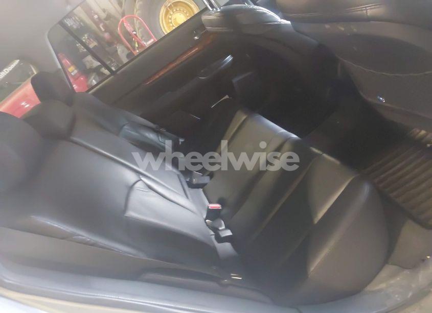 Photo 8 of 2011 Subaru Outback 2.5I LIMITED (VIN 4S4BRBKC0B3350159)