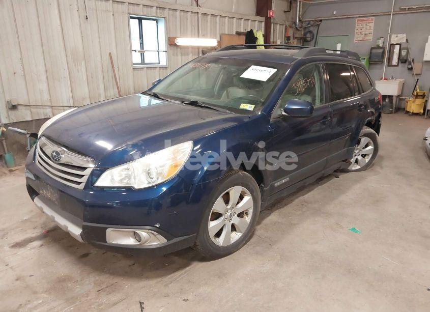 Photo 2 of 2011 Subaru Outback 2.5I LIMITED (VIN 4S4BRBKC0B3434529)