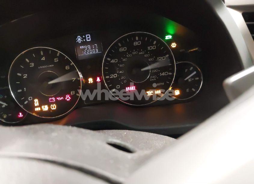 Photo 7 of 2011 Subaru Outback 2.5I LIMITED (VIN 4S4BRBKC0B3434529)