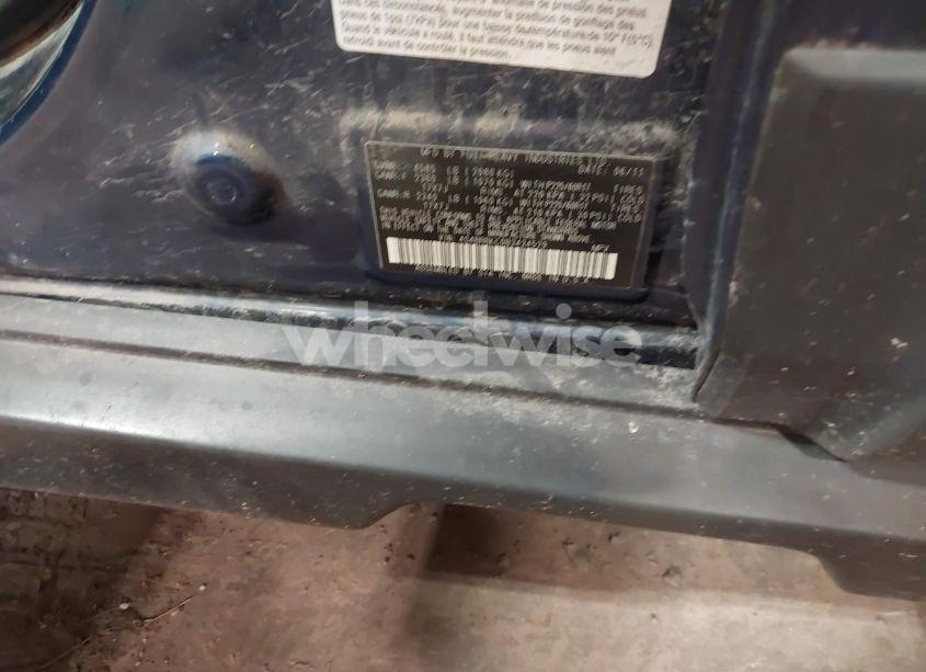 Photo 9 of 2011 Subaru Outback 2.5I LIMITED (VIN 4S4BRBKC0B3434529)