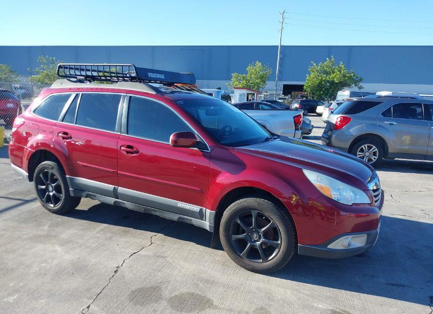 2012 Subaru Outback 2.5I LIMITED (VIN 4S4BRBKC0C3296153) main photo